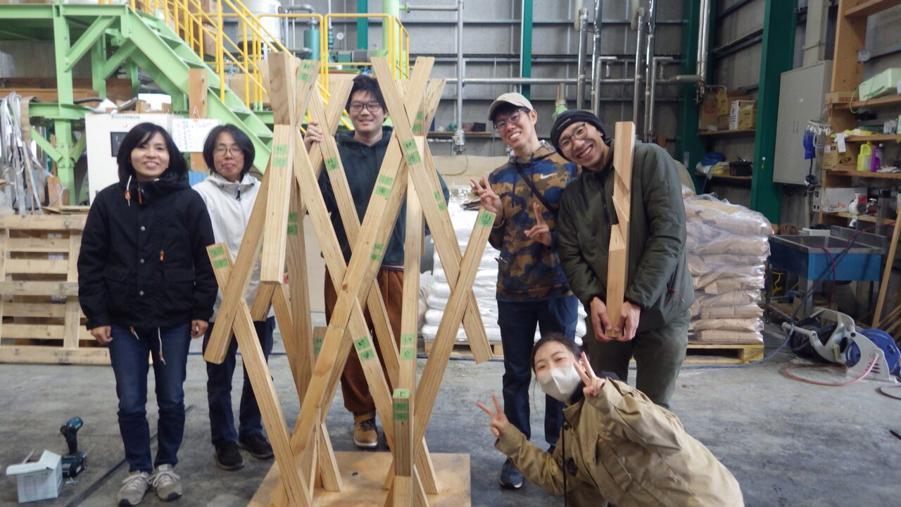 写真1　【専修教育】　地獄組製作ワークショップ